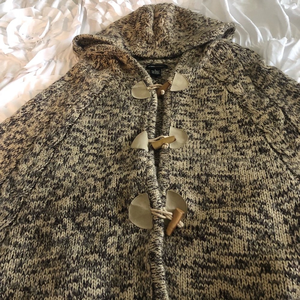 BCBG Poncho